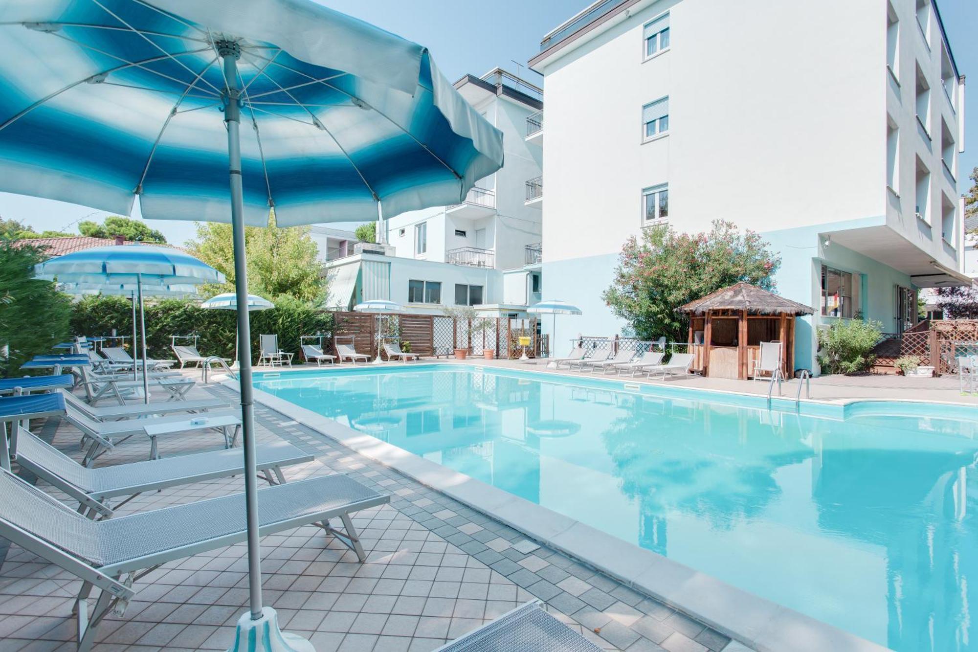 Hotel Stacchini Cesenatico Kültér fotó